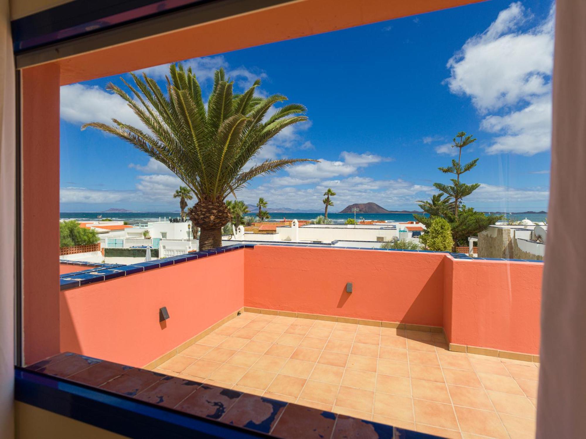 Long Beach By Canariasgetaway Corralejo Exterior photo